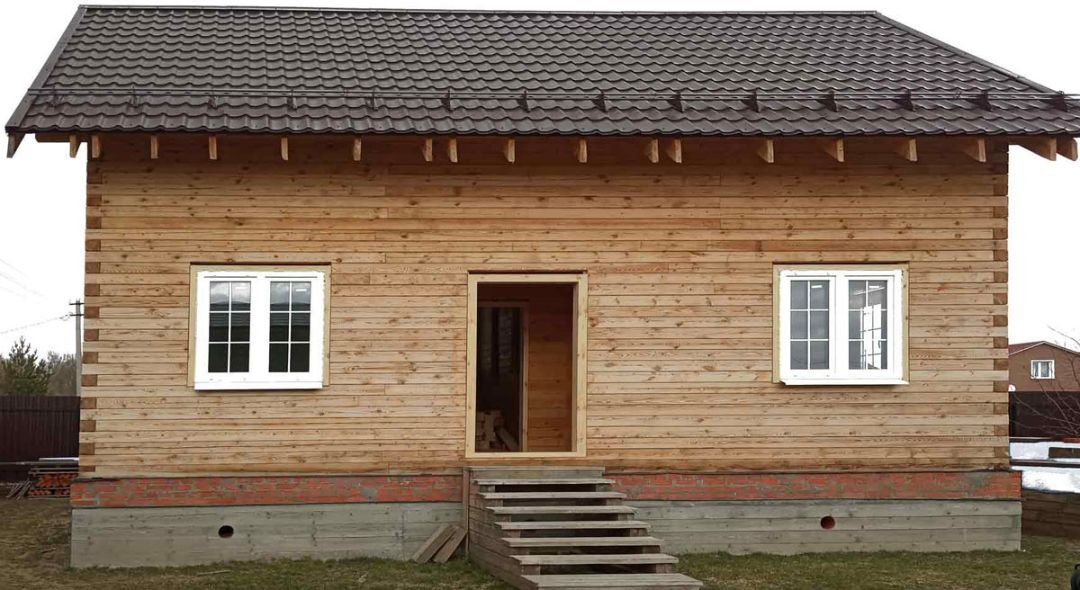 Остекление с окосячкой (обсадой), окна и двери, проёмы в деревянном доме, бане, срубе из бревна, бруса, лафета. Изготовление, доставка, установка, монтаж "под ключ". В любом регионе.