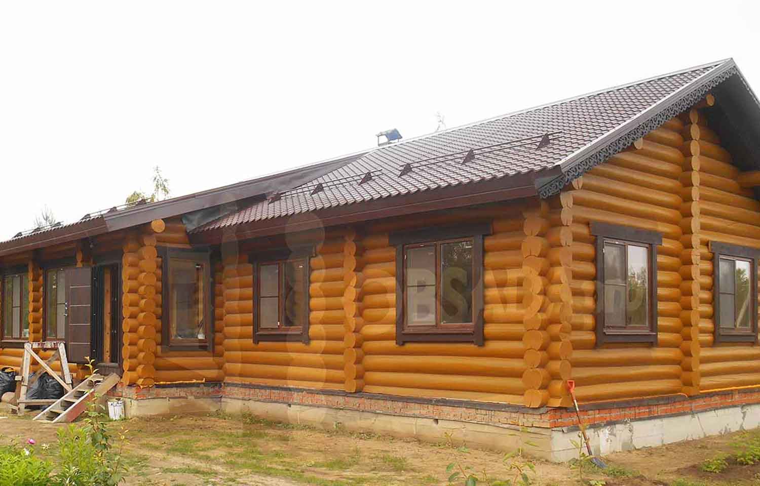 Остекление с окосячкой (обсадой), окна и двери, проёмы в деревянном доме, бане, срубе из бревна, бруса, лафета. Изготовление, доставка, установка, монтаж "под ключ". В любом регионе.